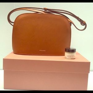 Brand new Sézane Victor purse, heritage chocolate